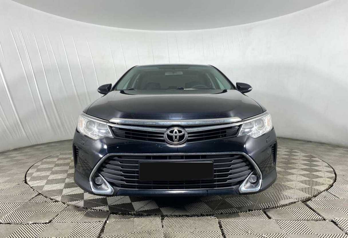 Купить Toyota Camry, 2017, 148 300 км, фото №2
