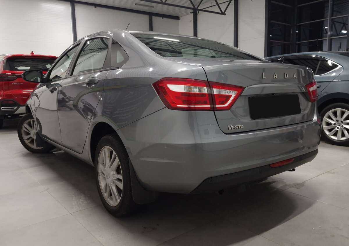 Купить Lada (ВАЗ) Vesta, 2018, 73 645 км, фото №2