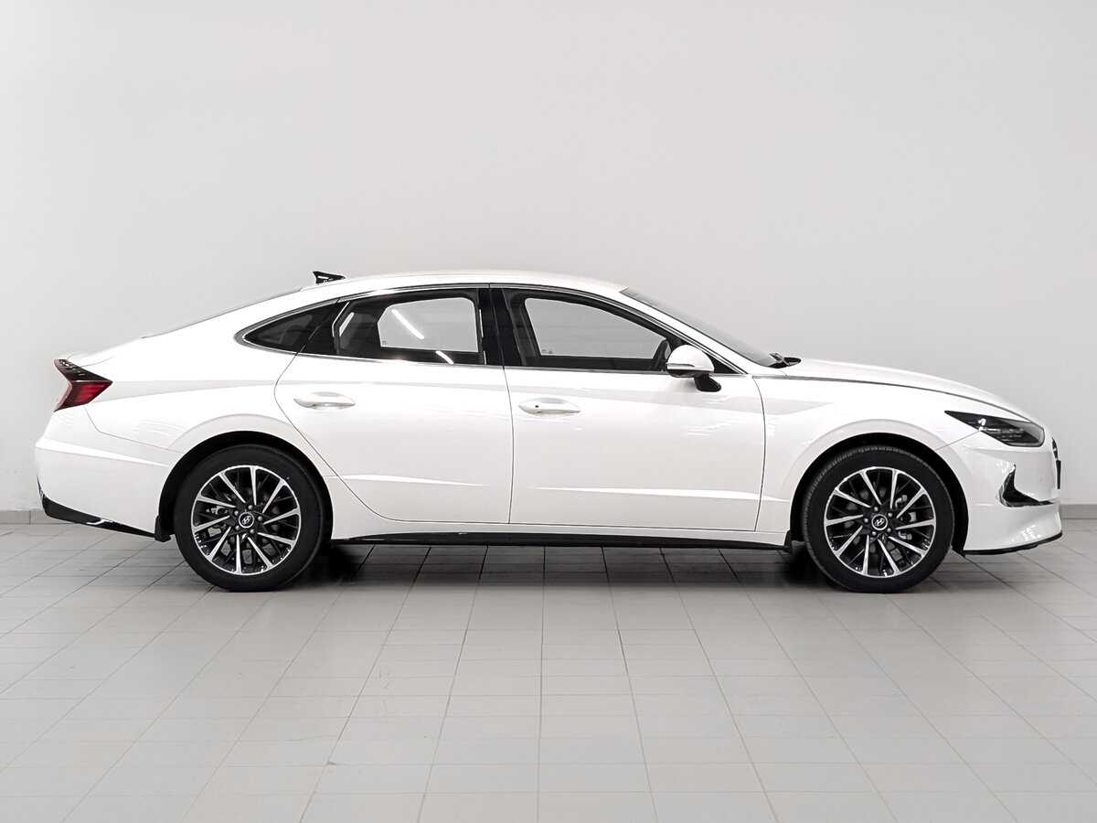Купить Hyundai Sonata, 2022, 9 931 км, фото №4