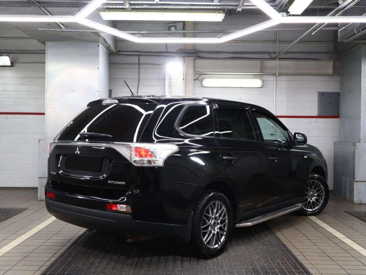 Купить Mitsubishi Outlander, 2013, 136 000 км, фото №2