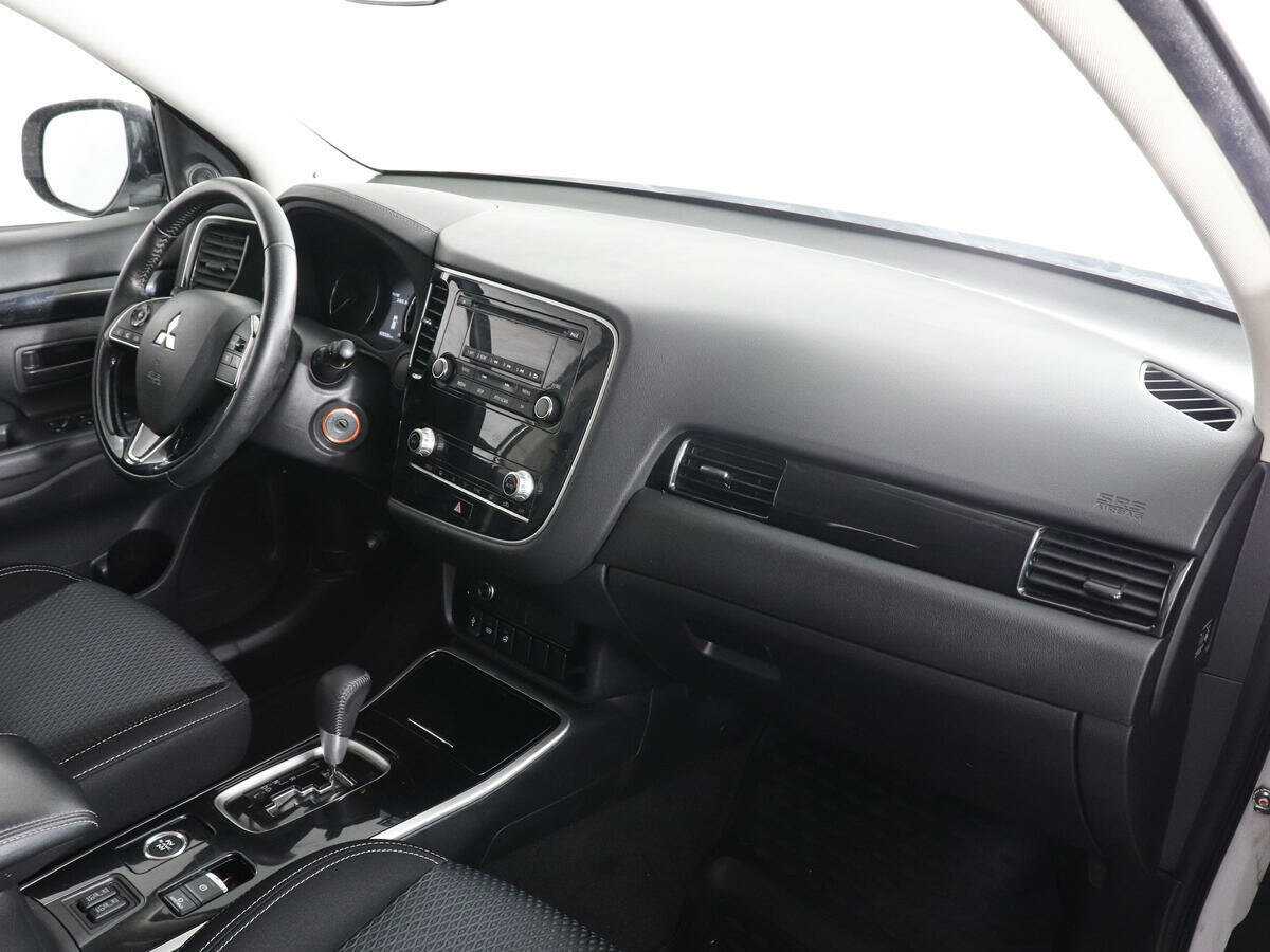 Купить Mitsubishi Outlander, 2020, 29 324 км, фото №10