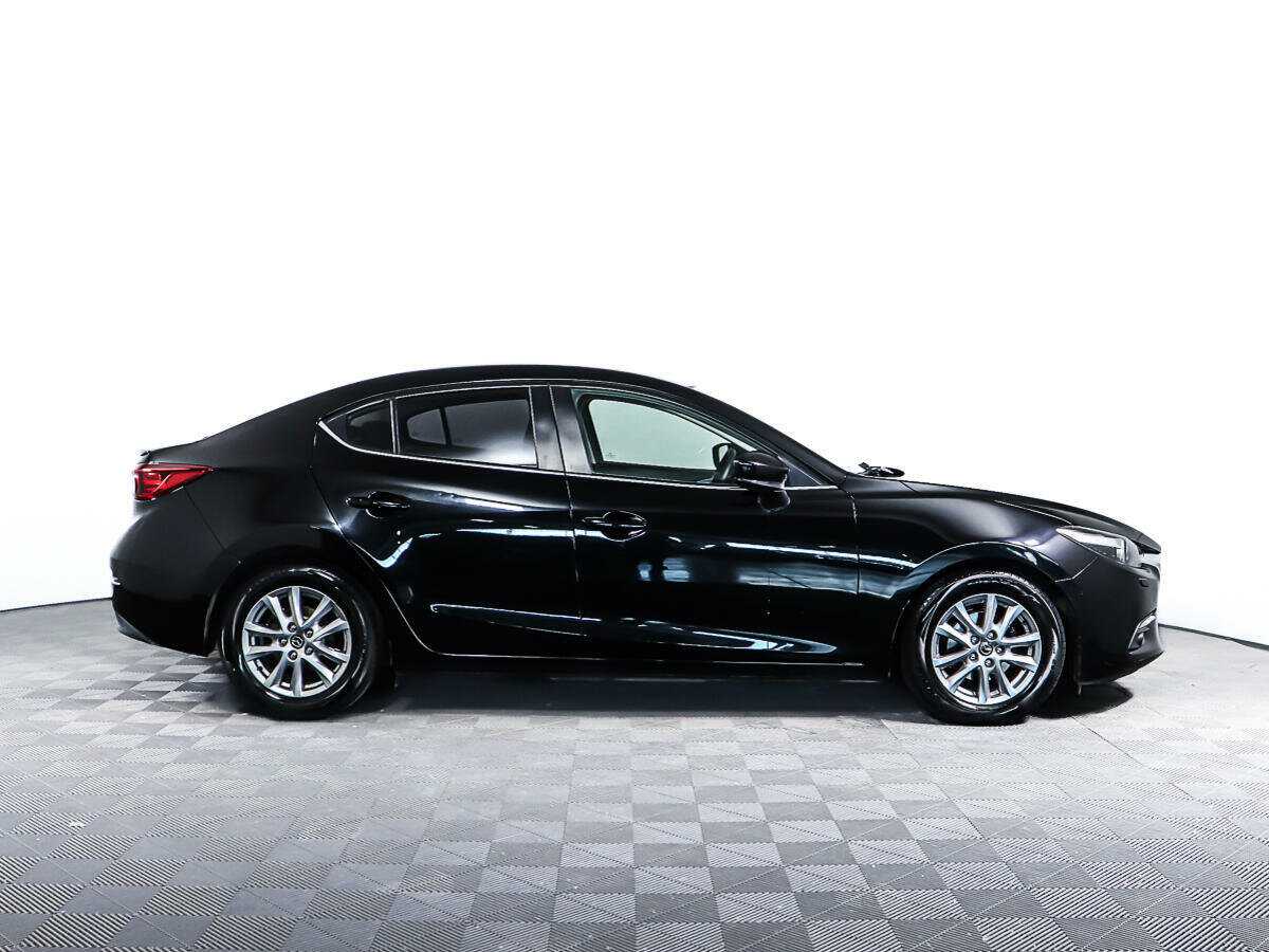 Купить Mazda 3, 2017, 120 610 км, фото №4