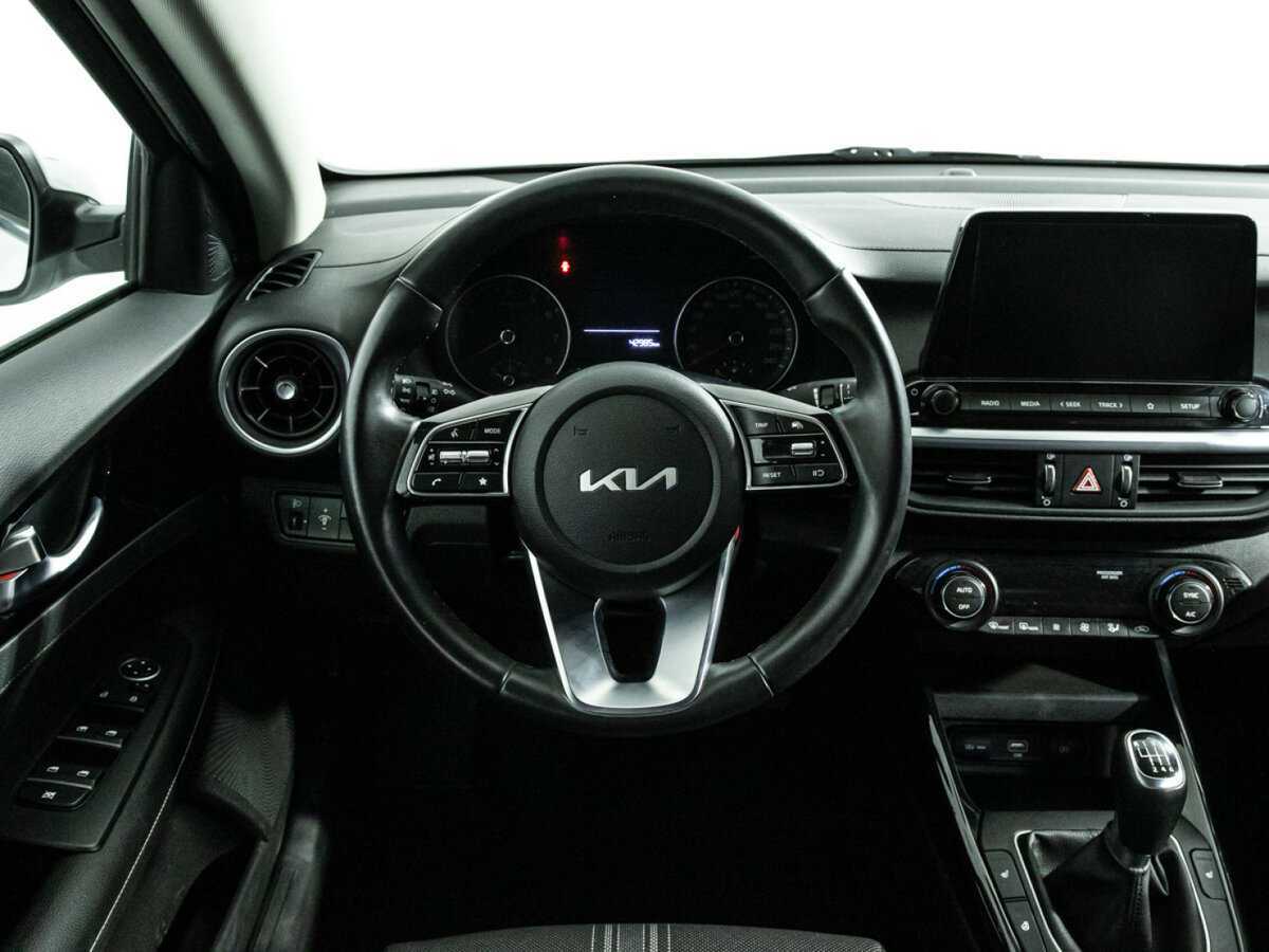 Купить Kia Cerato, 2022, 42 982 км, фото №21