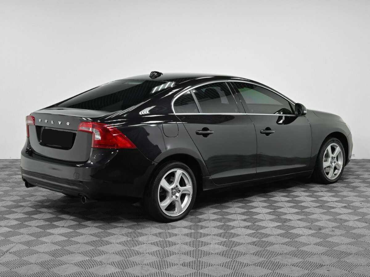 Купить Volvo S60, 2013, 130 000 км, фото №2