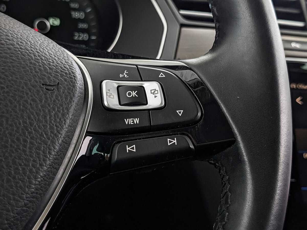 Купить Volkswagen Passat, 2019, 66 006 км, фото №29