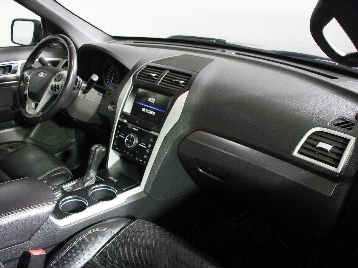 Купить Ford Explorer Sport, 2013, 150 300 км, фото №7