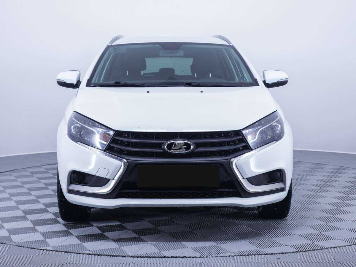 Купить Lada (ВАЗ) Vesta SW, 2018, 109 089 км, фото №2