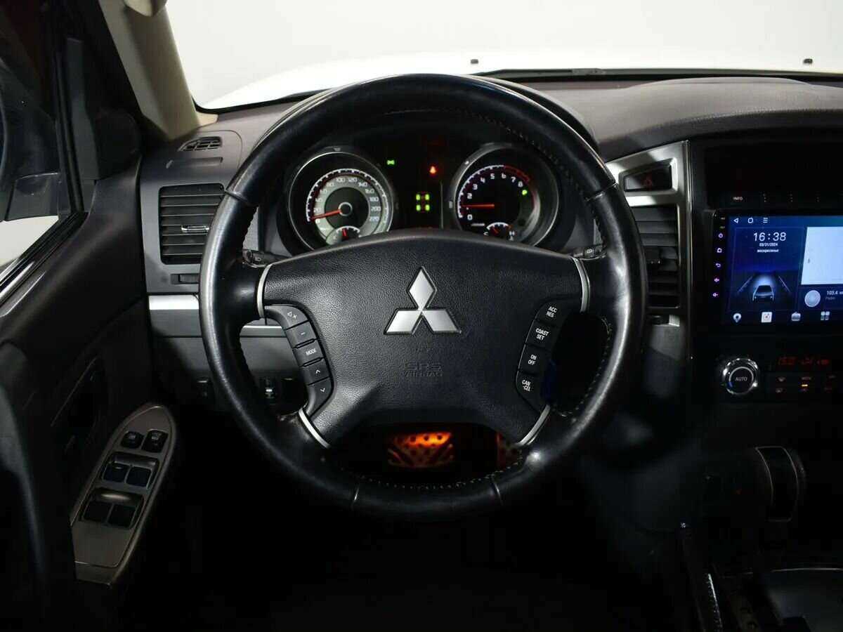 Купить Mitsubishi Pajero, 2015, 148 001 км, фото №12
