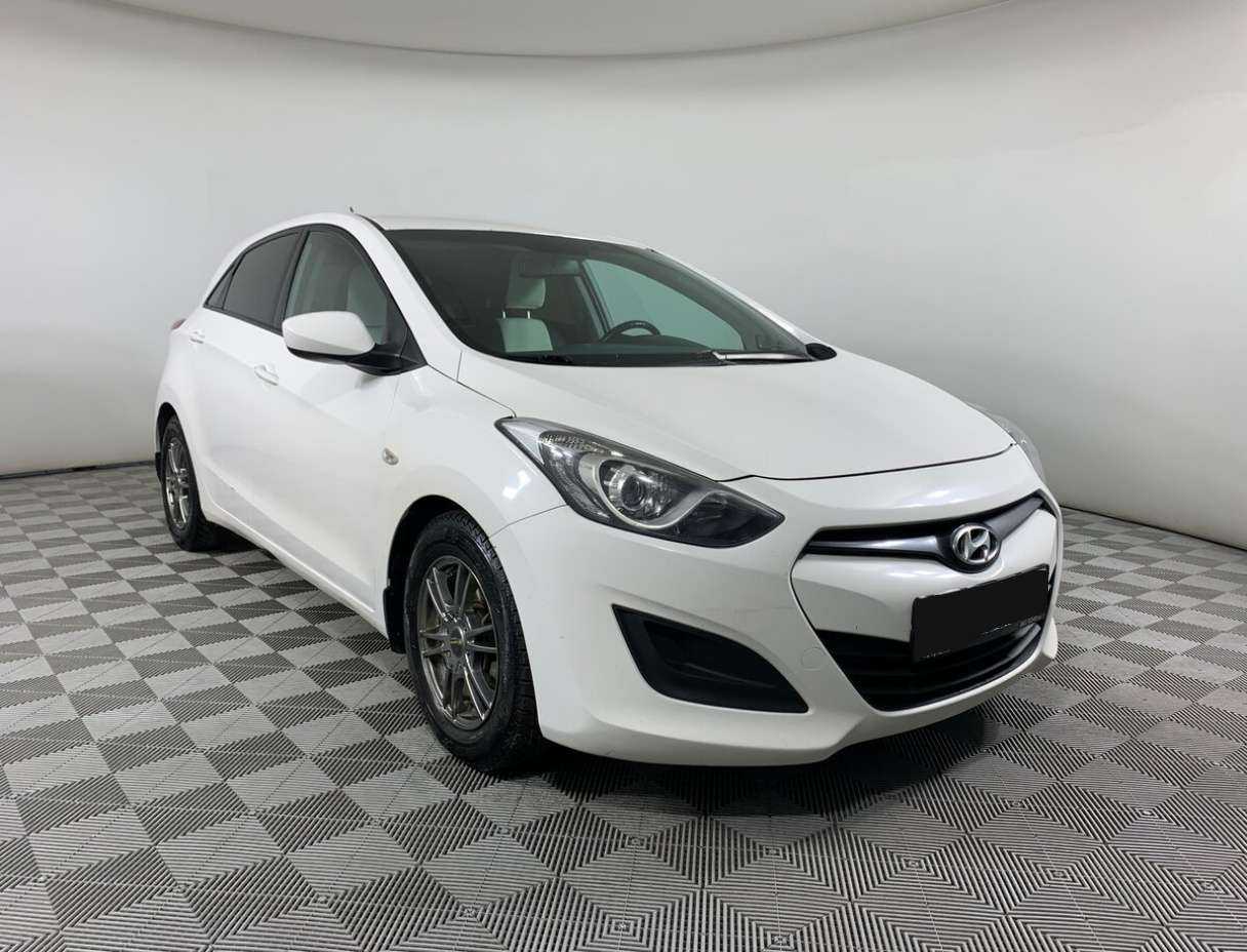 Купить Hyundai i30, 2012, 258 063 км, фото №3