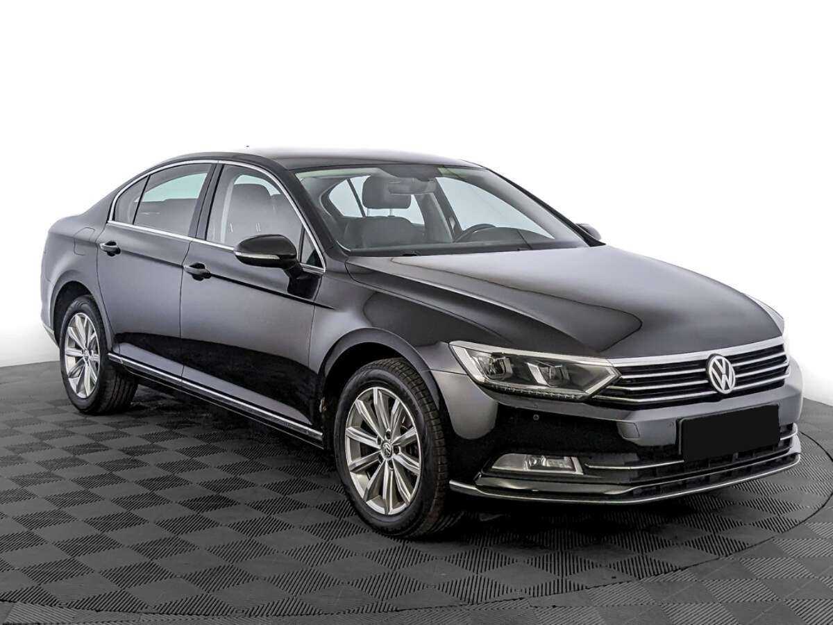 Купить Volkswagen Passat, 2017, 114 127 км, фото №3