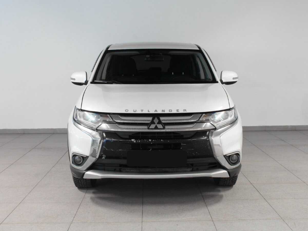 Купить Mitsubishi Outlander, 2017, 129 844 км, фото №2