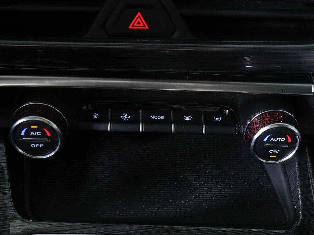 Купить Geely Tugella, 2021, 34 983 км, фото №17