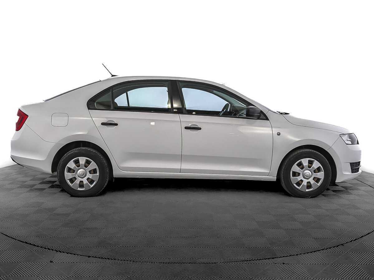 Купить Skoda Rapid, 2017, 180 415 км, фото №4