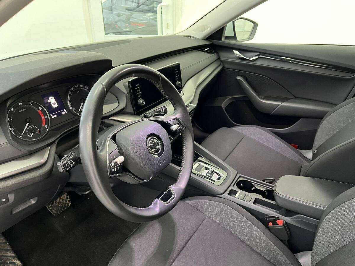 Купить Skoda Octavia, 2021, 77 350 км, фото №9