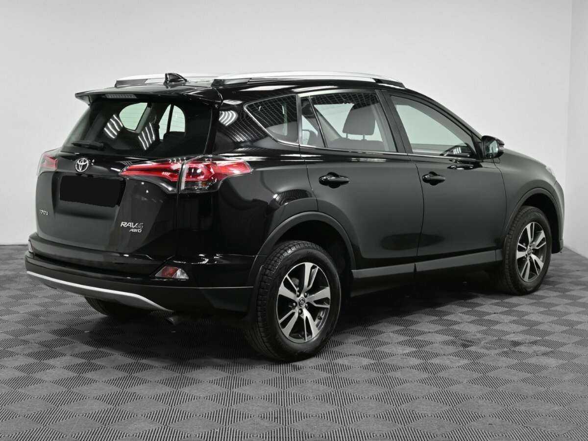 Купить Toyota RAV4, 2018, 132 000 км, фото №2