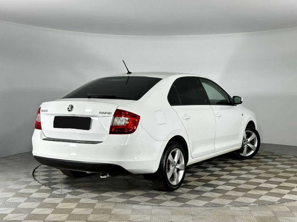 Купить Skoda Rapid, 2016, 57 530 км, фото №2