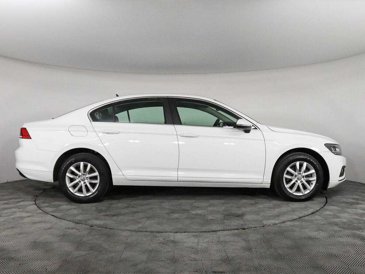 Купить Volkswagen Passat, 2020, 113 025 км, фото №4