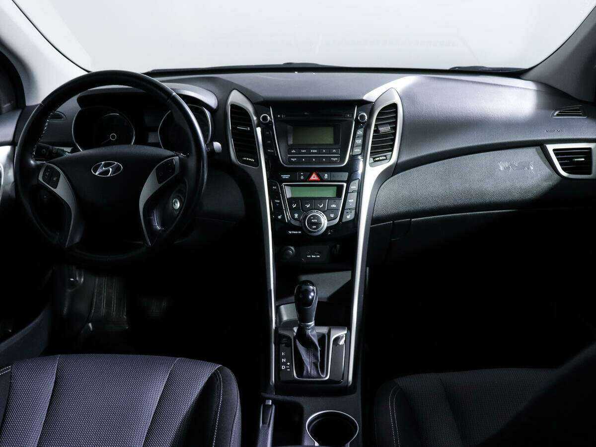 Купить Hyundai i30, 2013, 57 500 км, фото №10