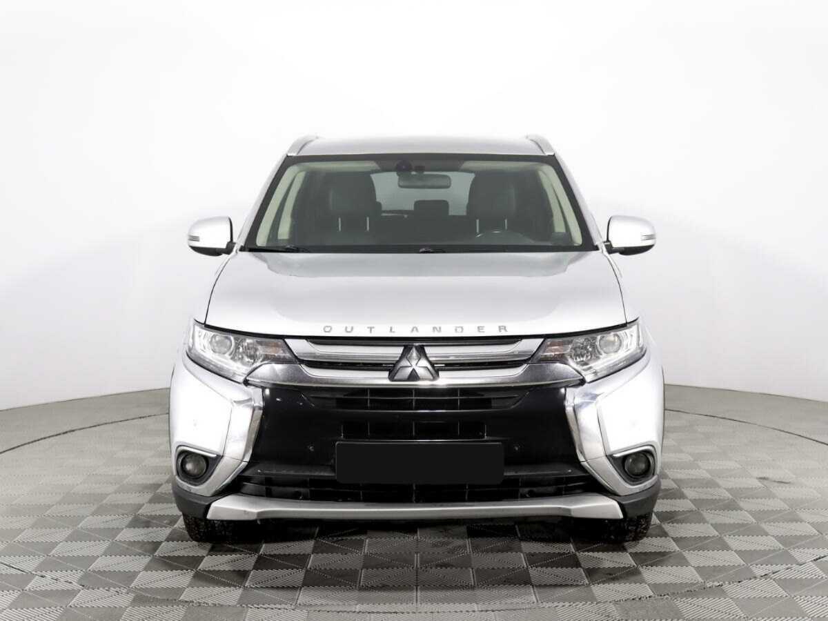 Купить Mitsubishi Outlander, 2017, 153 940 км, фото №2