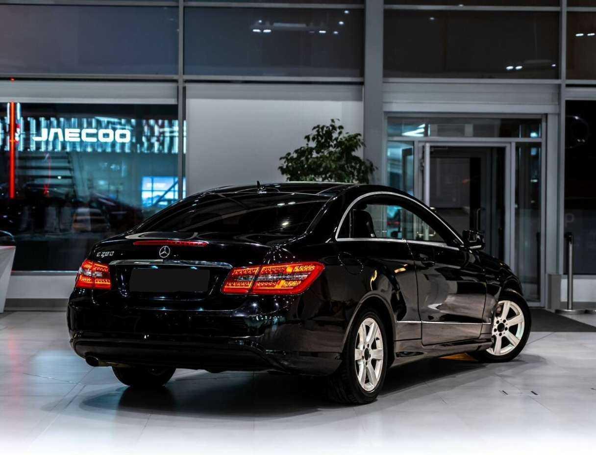 Mercedes-Benz E-Класс