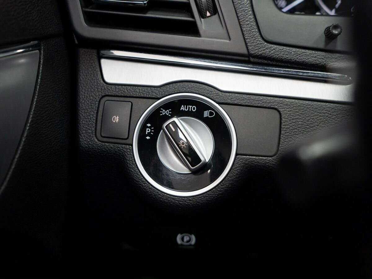 Купить Mercedes-Benz E-Класс 200 7G-Tronic, 2012, 88 000 км, фото №16