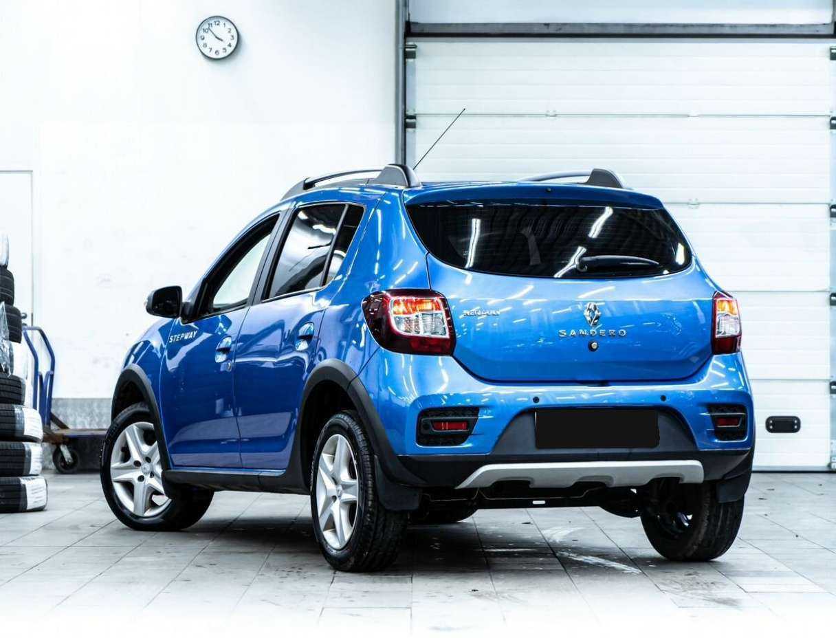 Купить Renault Sandero Stepway, 2018, 86 000 км, фото №4