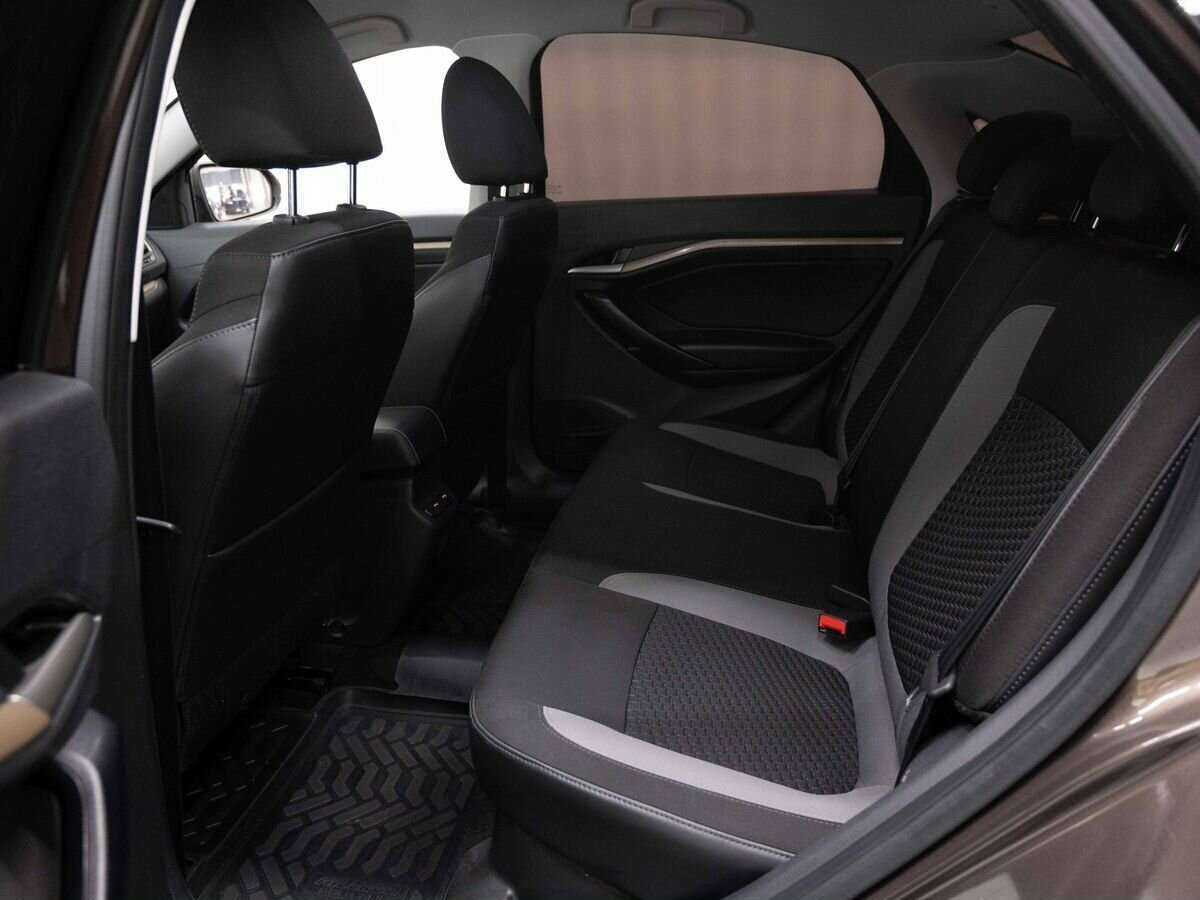 Купить Lada (ВАЗ) Vesta, 2018, 95 000 км, фото №11