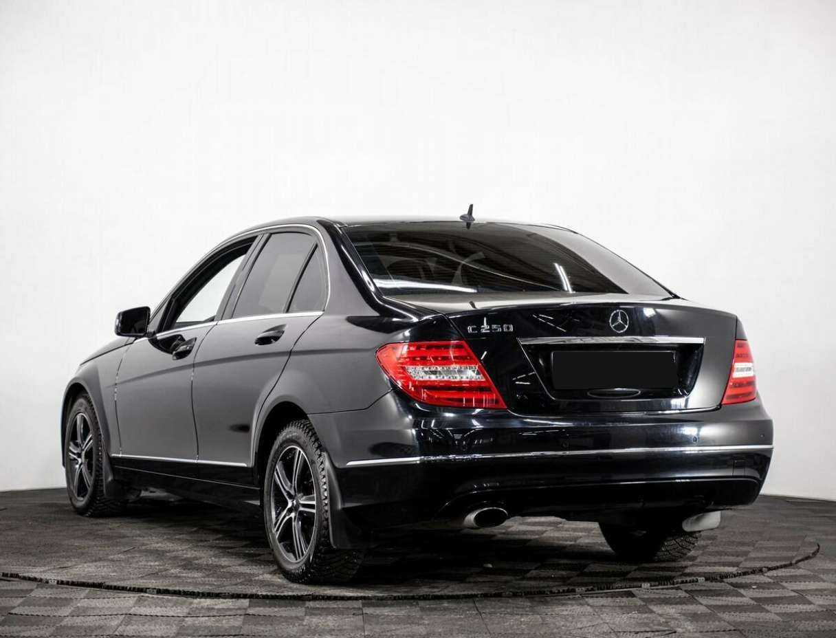 Купить Mercedes-Benz C-Класс 250, 2013, 81 000 км, фото №4