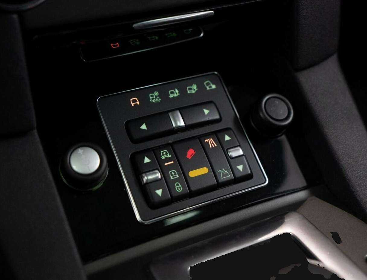 Купить Land Rover Discovery, 2013, 218 955 км, фото №13