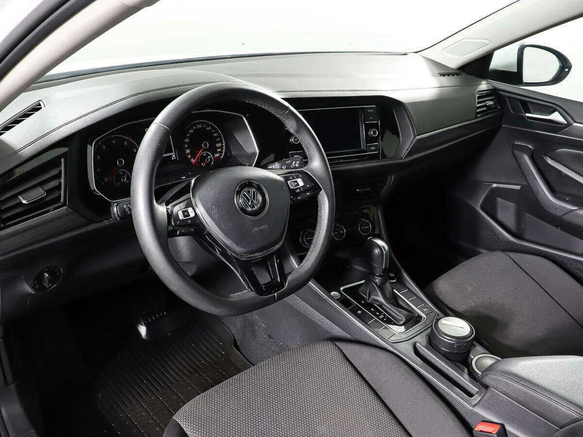 Купить Volkswagen Jetta, 2019, 63 970 км, фото №13