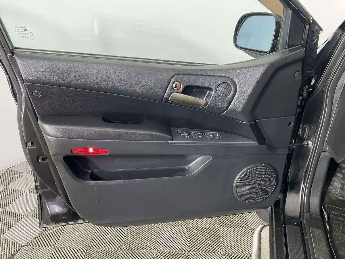 Купить SsangYong Kyron 6-speed, 2013, 141 371 км, фото №8