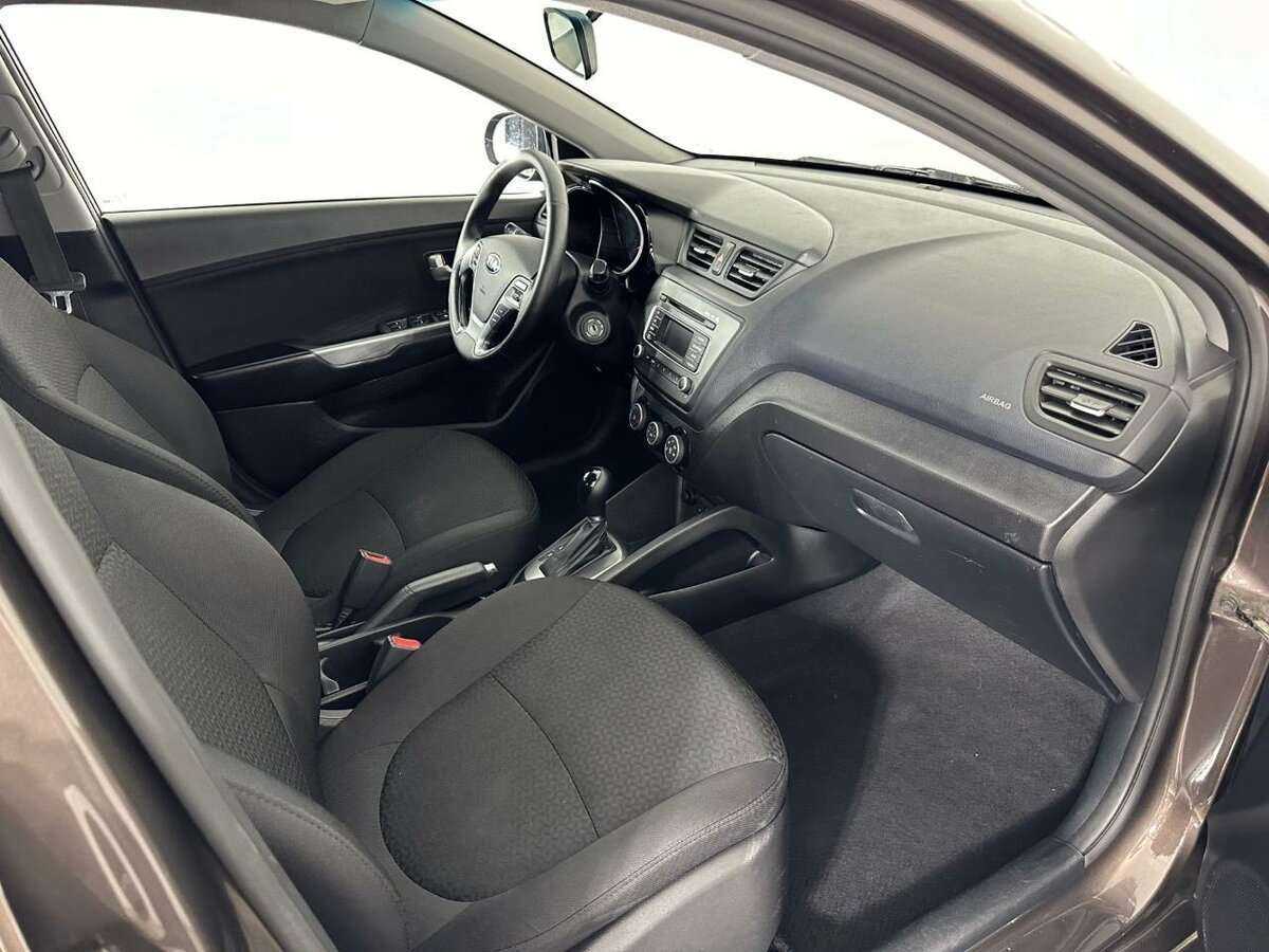 Купить Kia Rio, 2015, 230 789 км, фото №12