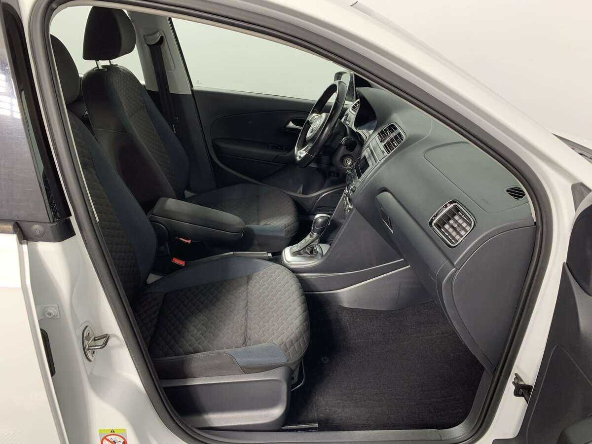 Купить Volkswagen Polo, 2020, 130 272 км, фото №12