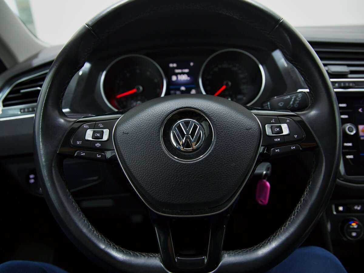 Купить Volkswagen Tiguan, 2020, 90 848 км, фото №9