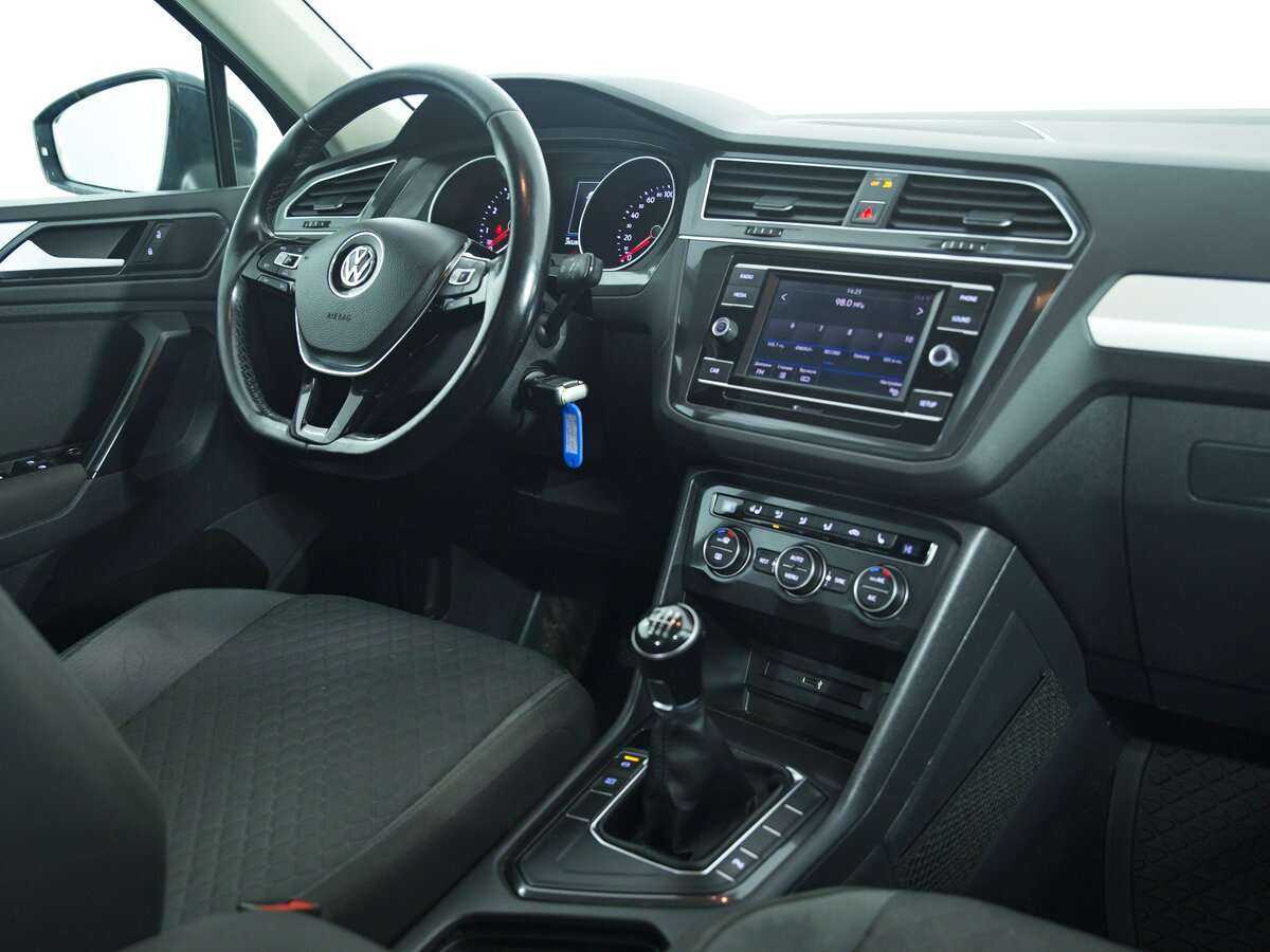 Купить Volkswagen Tiguan, 2017, 260 280 км, фото №11