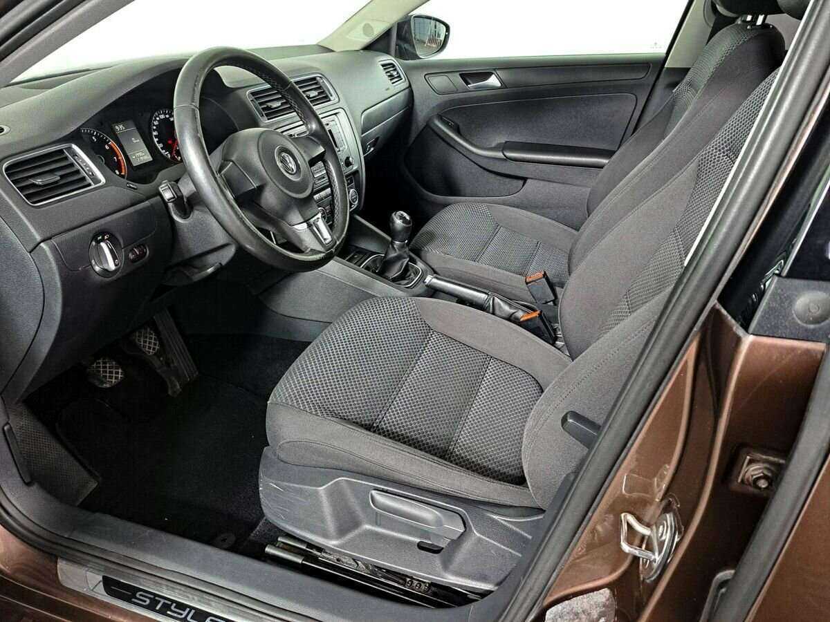 Купить Volkswagen Jetta, 2014, 219 500 км, фото №14
