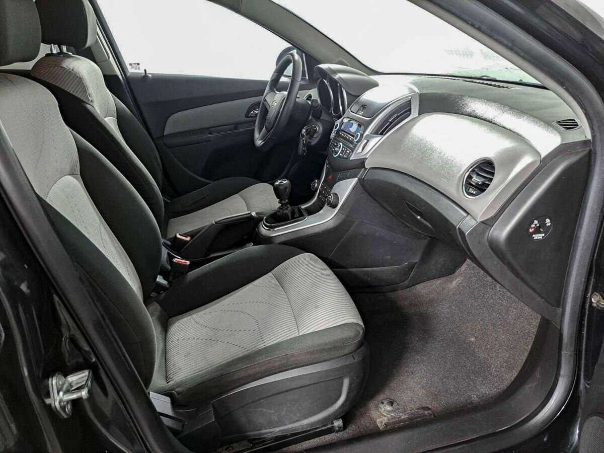 Купить Chevrolet Cruze, 2013, 174 423 км, фото №11