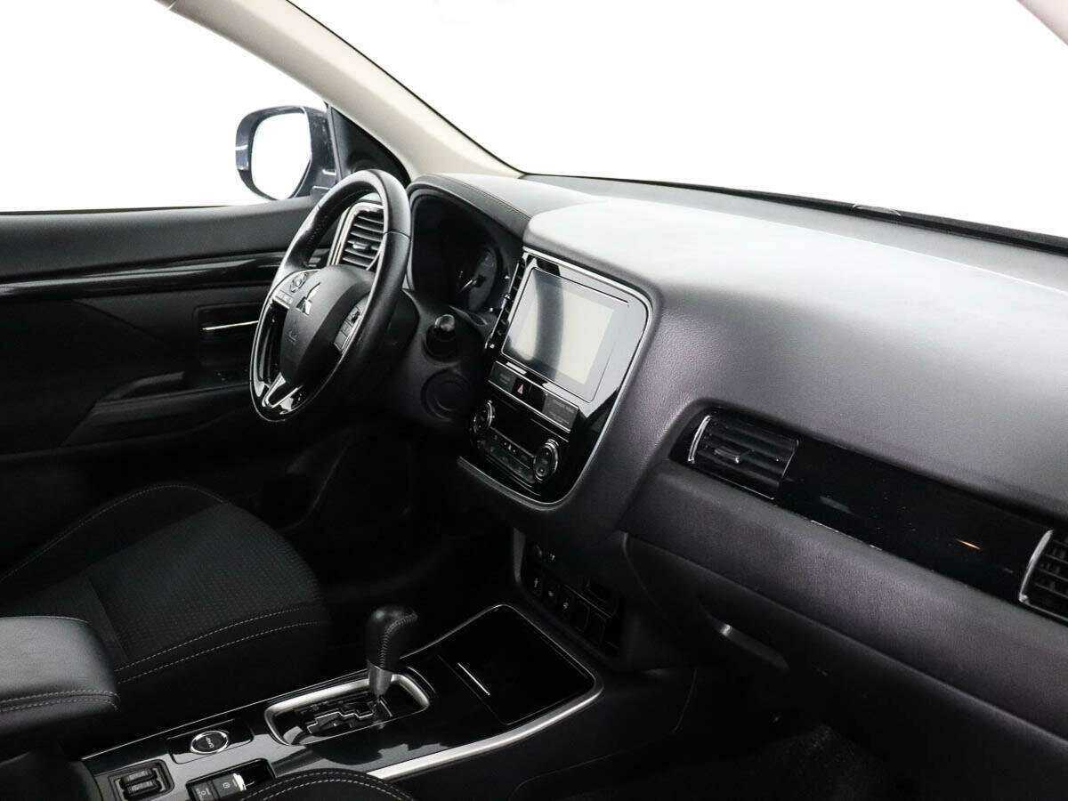Купить Mitsubishi Outlander, 2018, 142 656 км, фото №7