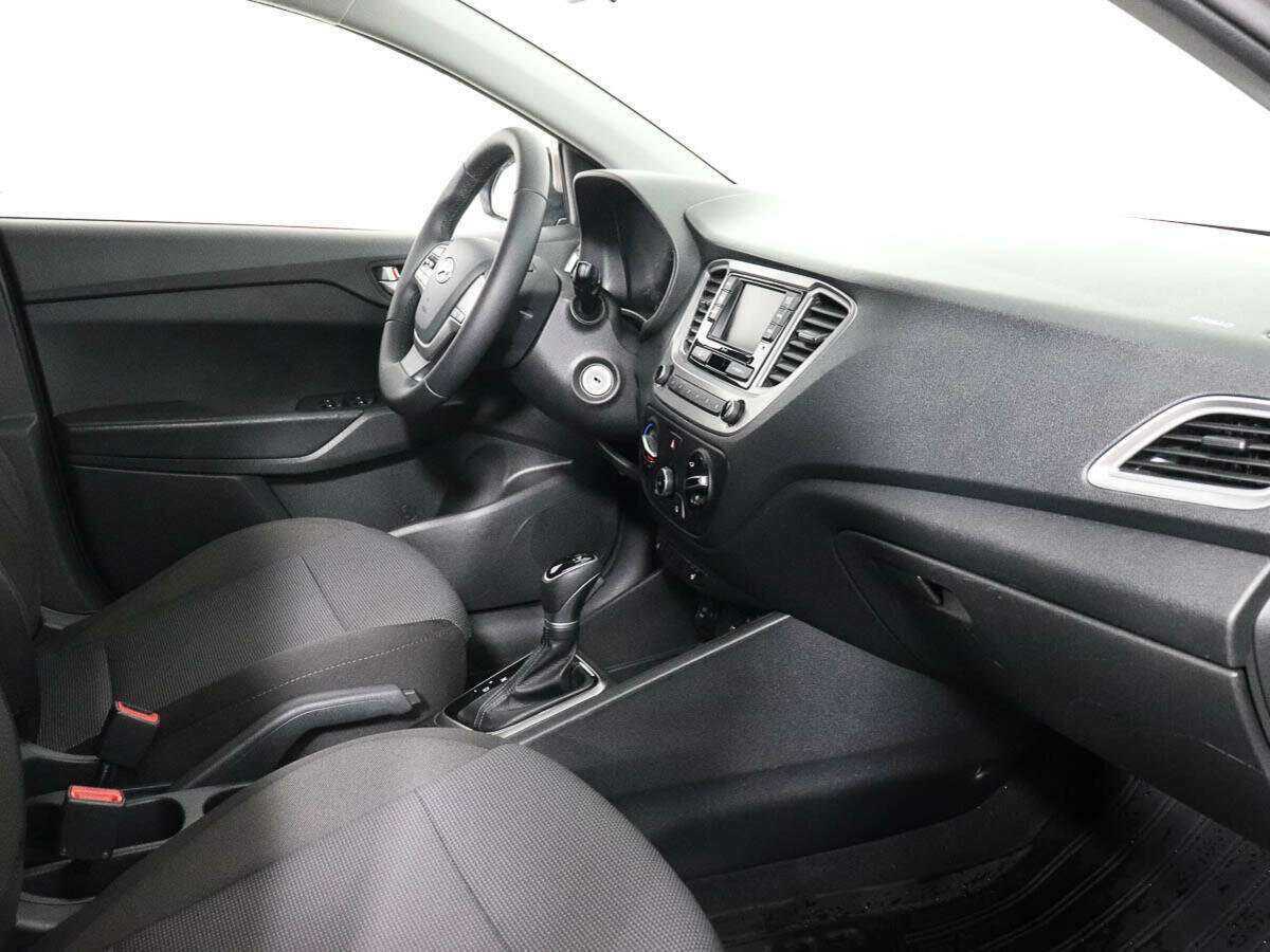 Купить Hyundai Solaris, 2020, 79 523 км, фото №6