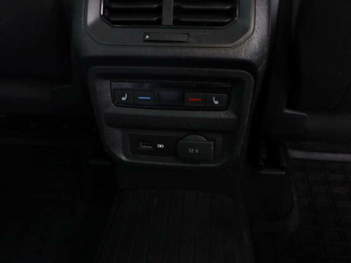 Купить Volkswagen Tiguan, 2018, 101 360 км, фото №13