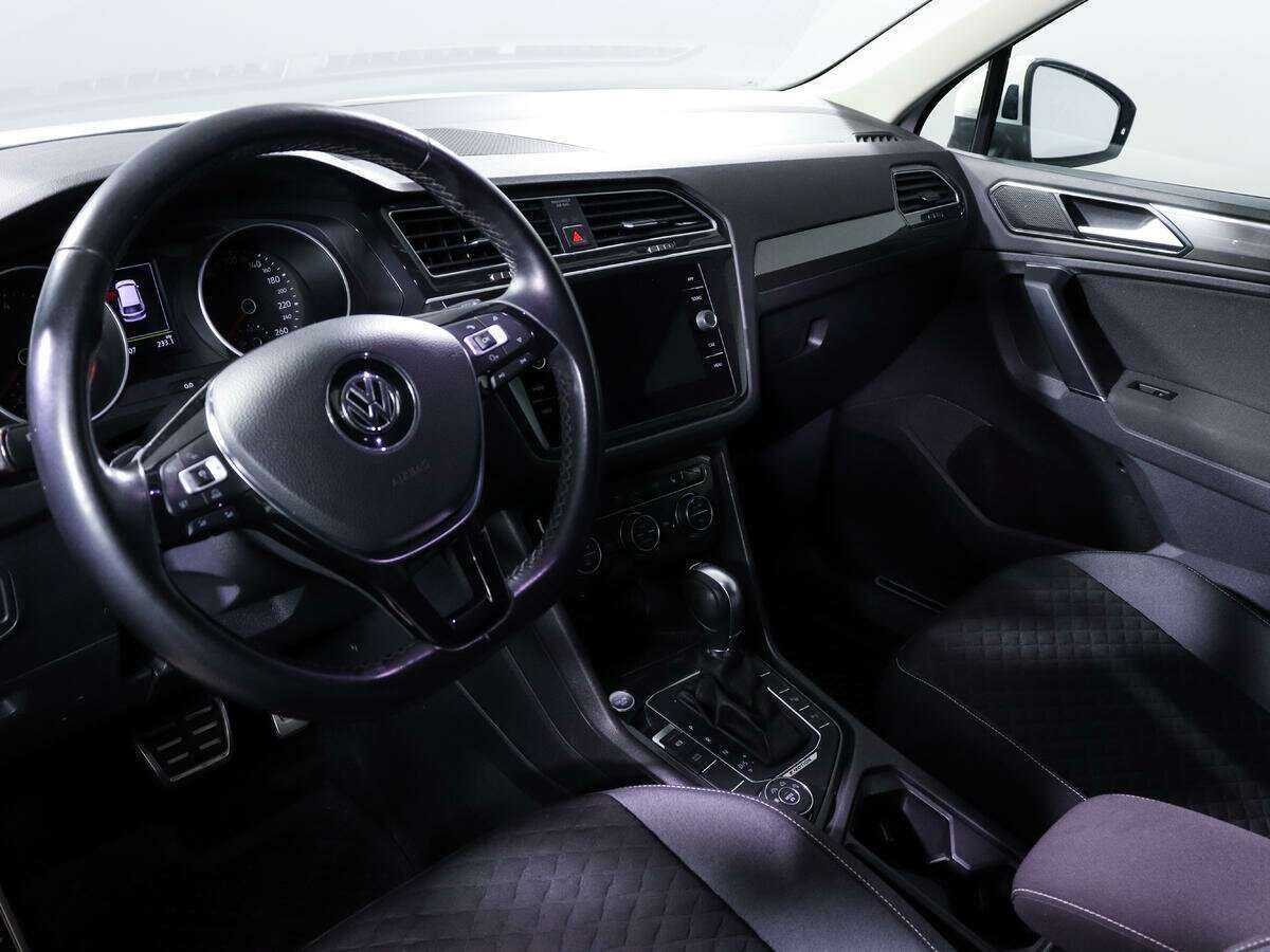 Купить Volkswagen Tiguan, 2018, 107 000 км, фото №13