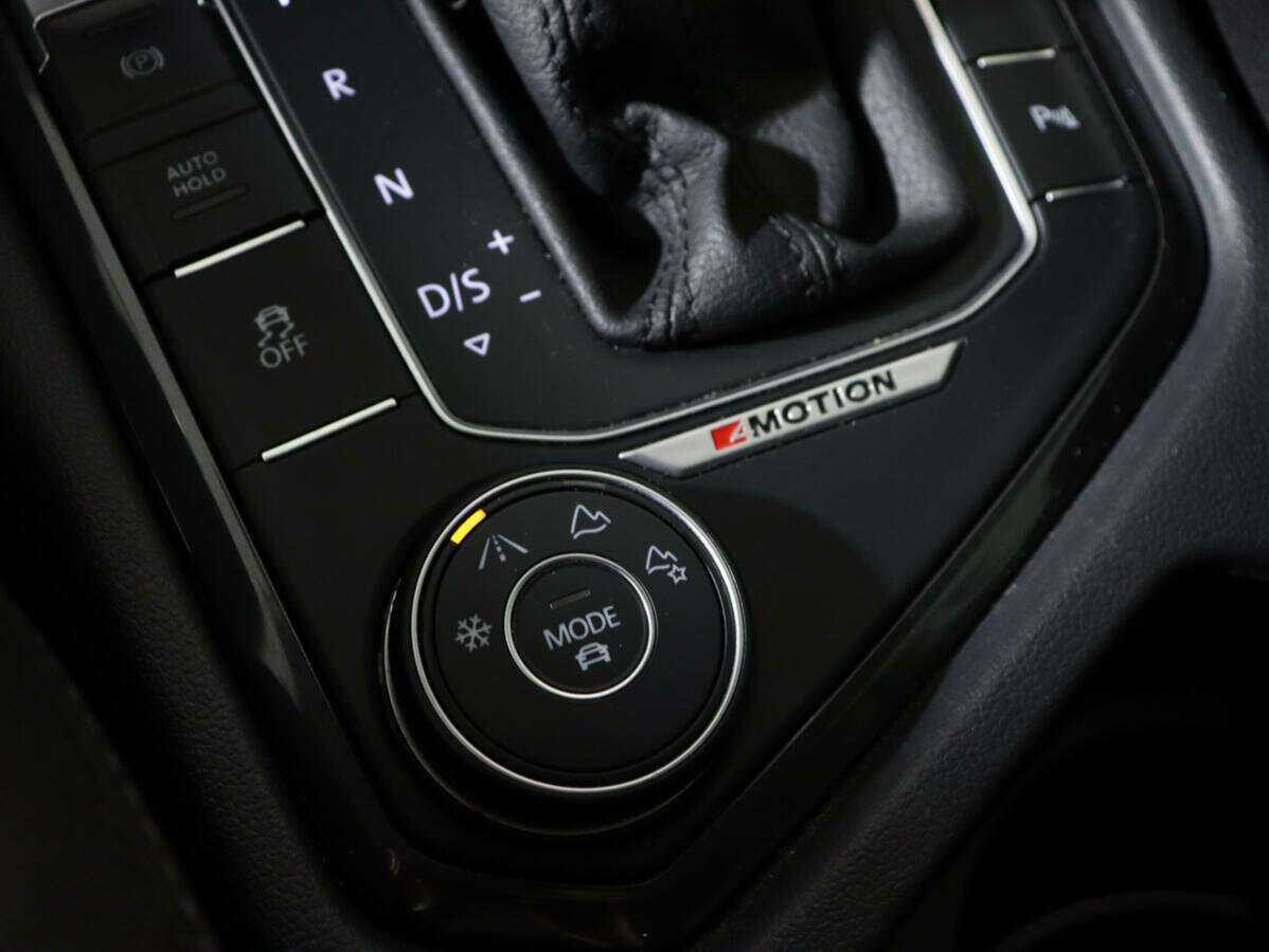 Купить Volkswagen Tiguan, 2017, 109 318 км, фото №14