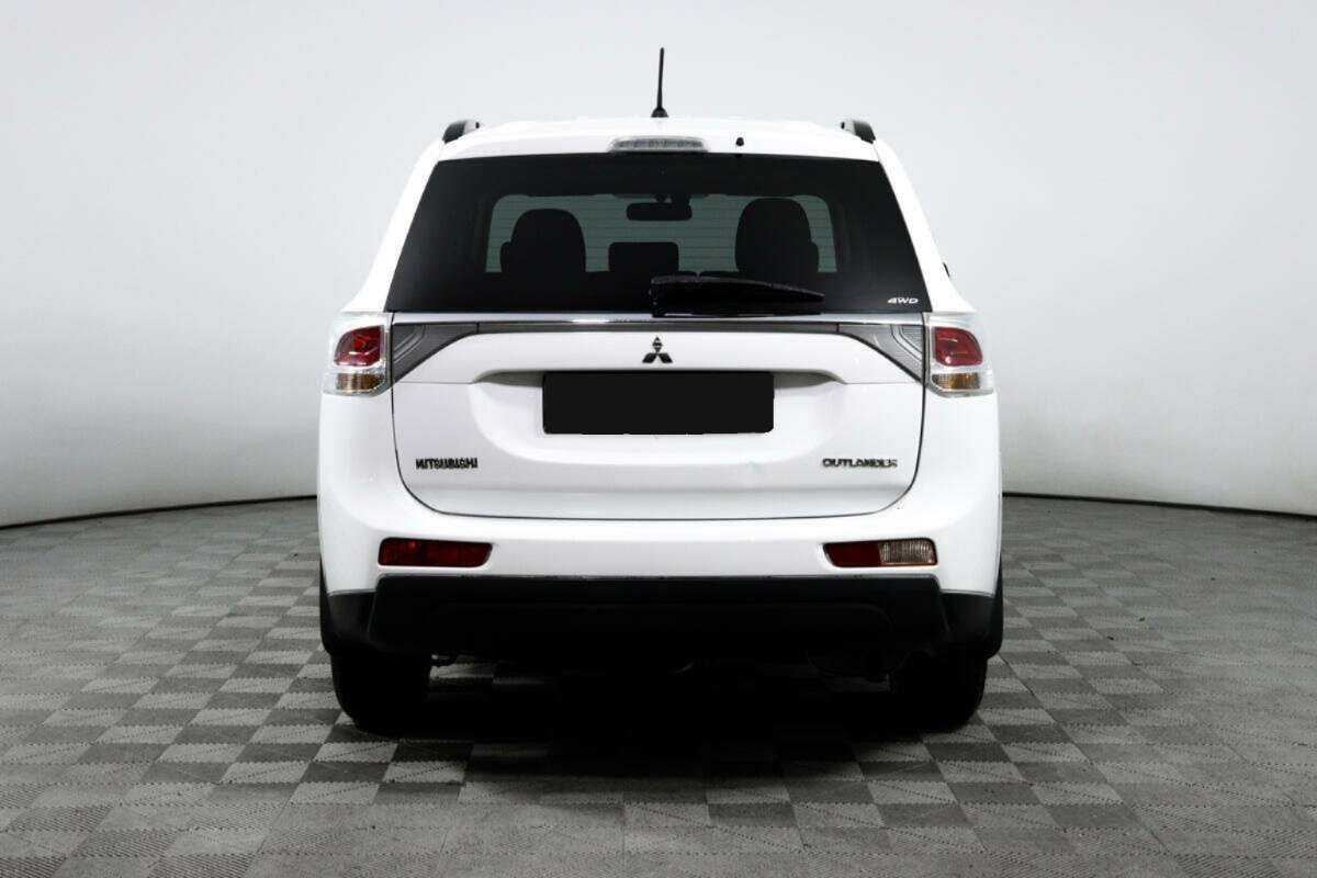 Купить Mitsubishi Outlander, 2013, 51 659 км, фото №6