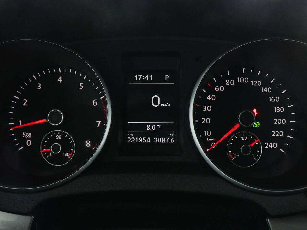 Купить Volkswagen Golf, 2012, 221 900 км, фото №7