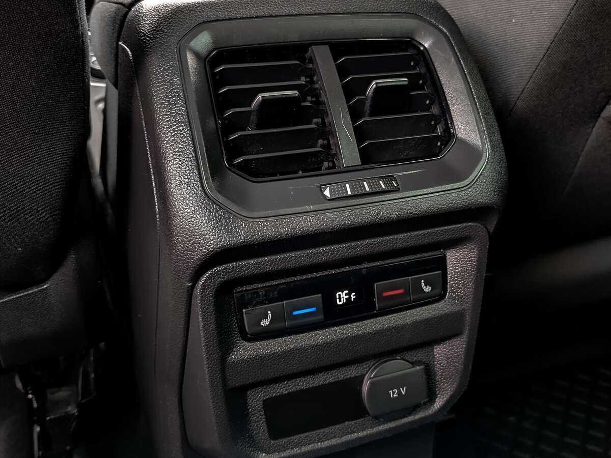 Купить Volkswagen Tiguan, 2018, 133 758 км, фото №22