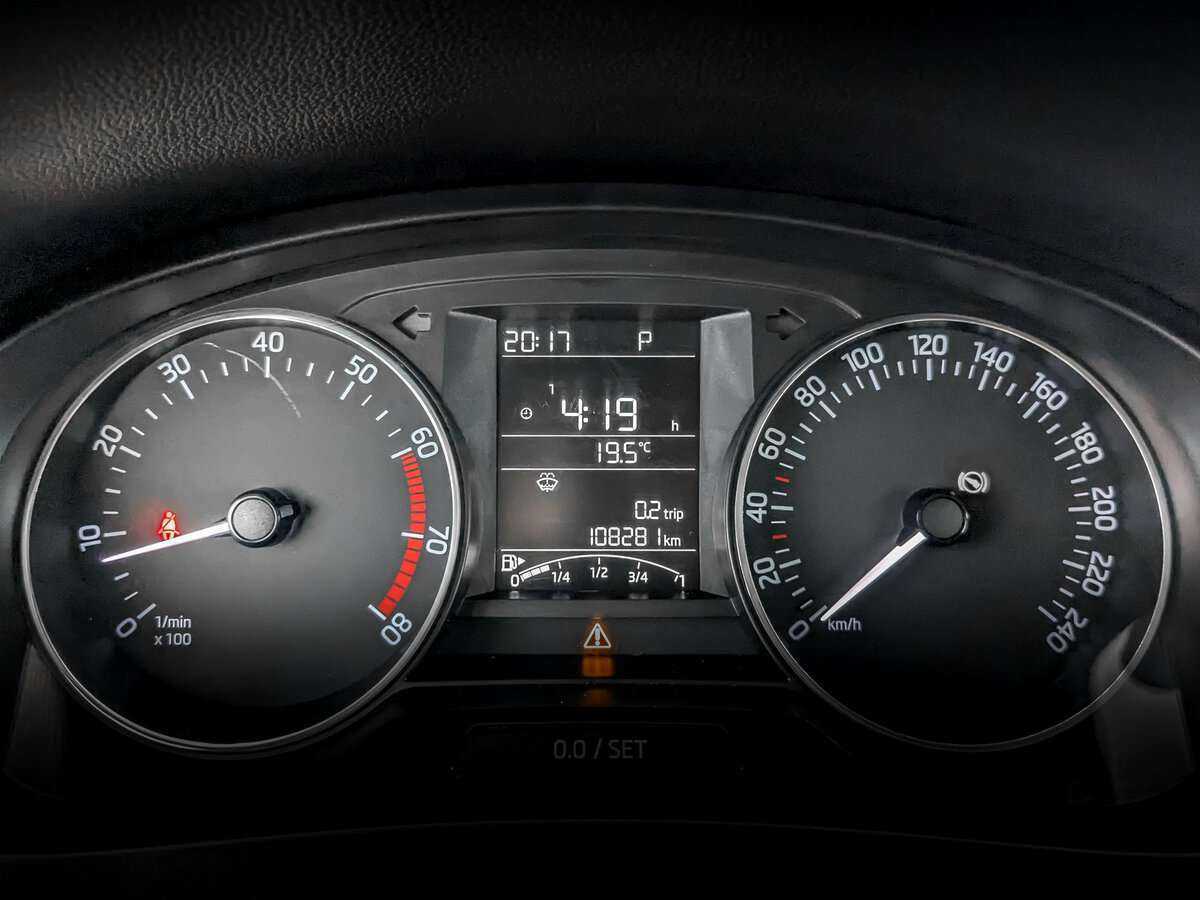 Купить Skoda Rapid, 2017, 108 276 км, фото №12