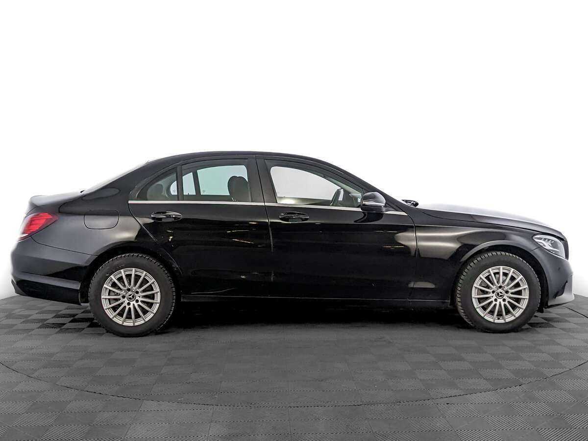 Купить Mercedes-Benz C-Класс 180, 2019, 131 432 км, фото №4