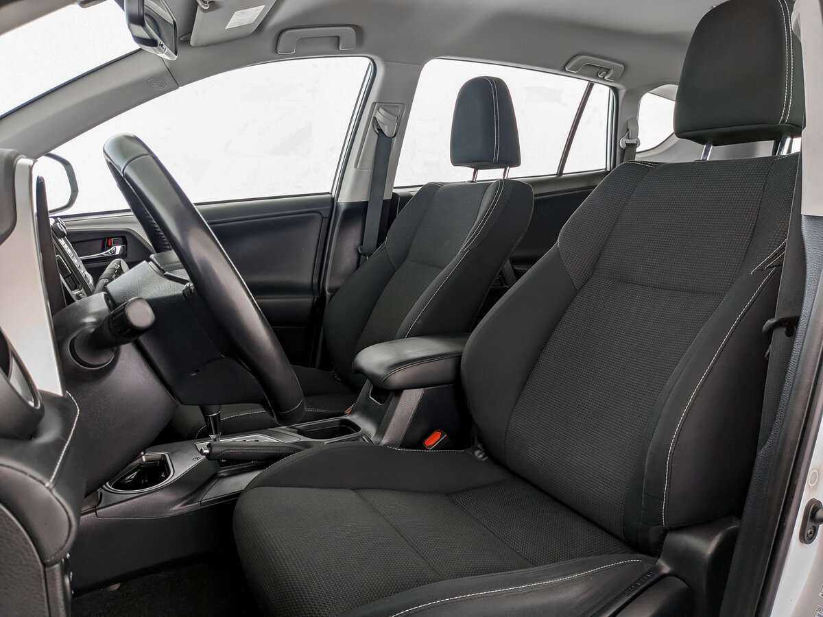 Купить Toyota RAV4, 2019, 139 115 км, фото №16