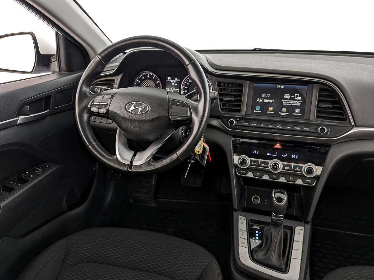 Купить Hyundai Elantra, 2020, 32 430 км, фото №17