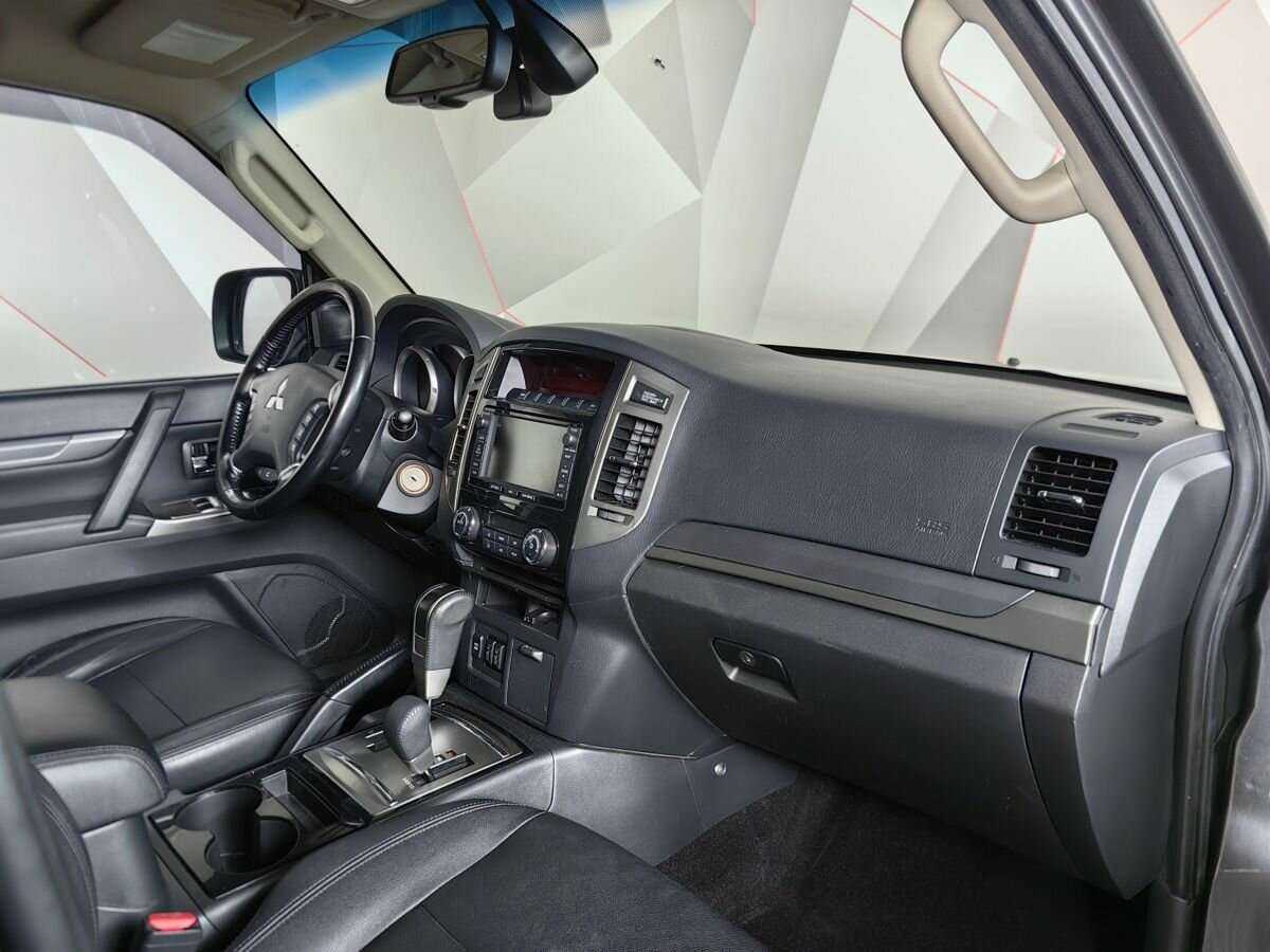 Купить Mitsubishi Pajero, 2015, 94 610 км, фото №9